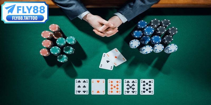 Trò chơi gây ấn tượng khi sử dụng bộ bài 32 lá độc đáo bậc nhất